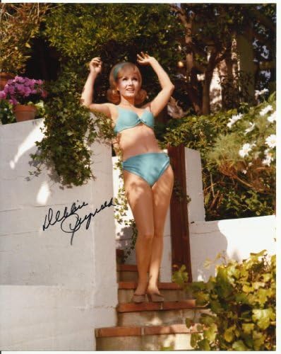 Bikinili Debbie Reynolds, erotik bir çekimin elle imzalanmış 8 x 10 fotoğraf C'si 2
