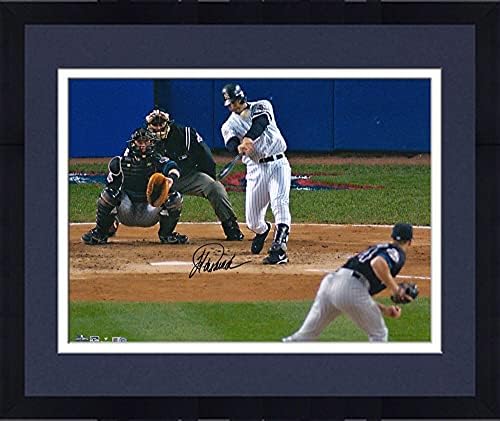 Çerçeveli Jorge Posada New York Yankees İmzalı 16 x 20 2001 Dünya Serisi Home Run Fotoğrafı - İmzalı MLB Fotoğrafları