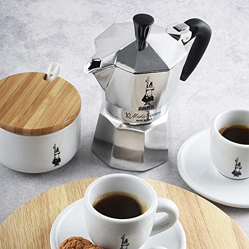 Moka Express: İkonik Set Üstü Espresso Makinesi, Gerçek italyan Kahvesi Yapar, Moka Pot 3 Bardak (4,4 Oz - 130 Ml), Alüminyum, Gümüş