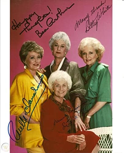 Altın Kızlar, tümü 44 RP Betty White'ın imzalı fotoğrafını yeniden bastı