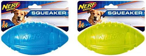 Nerf Köpek 2-Pack 6in Gıcırtılı Futbol Köpek Oyuncak, Mavi ve Yeşil